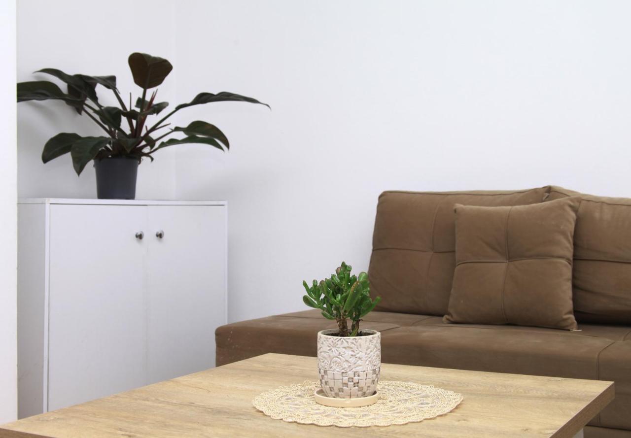Beautiful Apartment At Port Side! ドゥラス エクステリア 写真