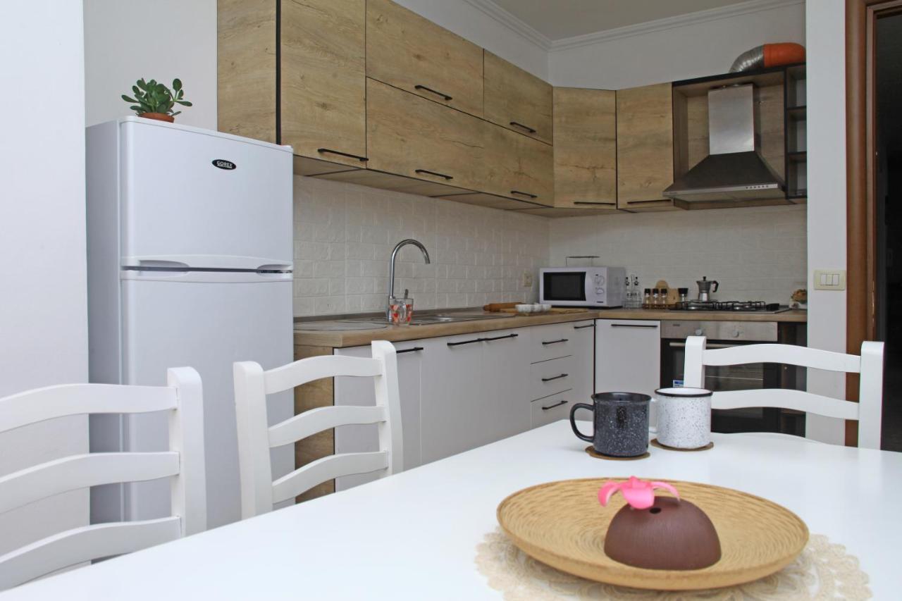 Beautiful Apartment At Port Side! ドゥラス エクステリア 写真