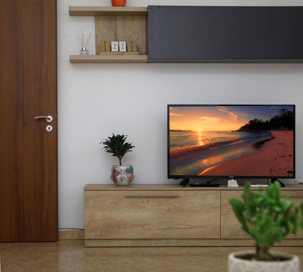 Beautiful Apartment At Port Side! ドゥラス エクステリア 写真