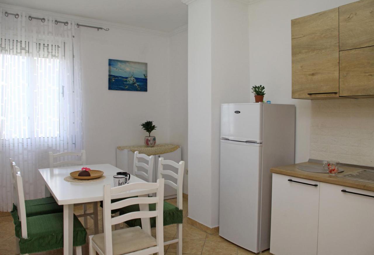 Beautiful Apartment At Port Side! ドゥラス エクステリア 写真